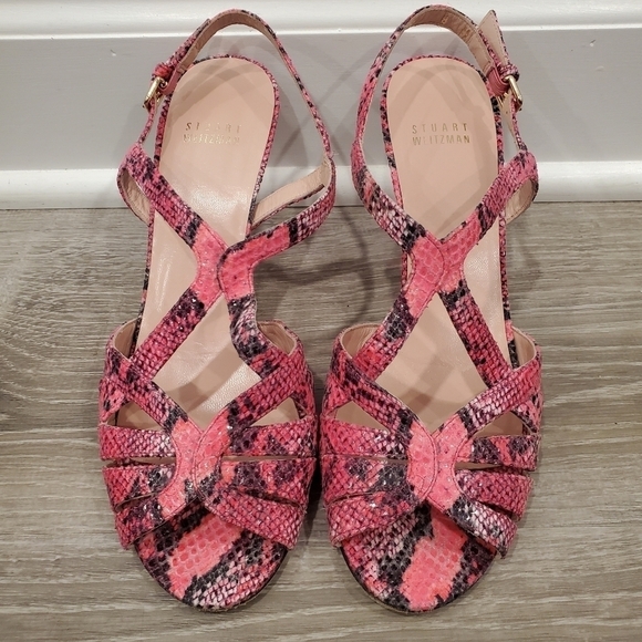 Stuart Weitzman Pink Snake Print Sandals - Picture 3 of 6